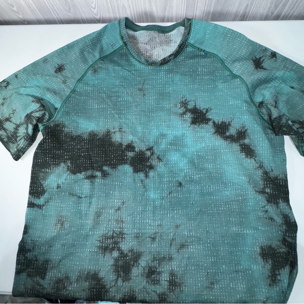 Lululemon Metal Vent Tech Short Sleeve Shirt Sea Green Tie Dye Sz Large Athletic - Picture 7 of 7